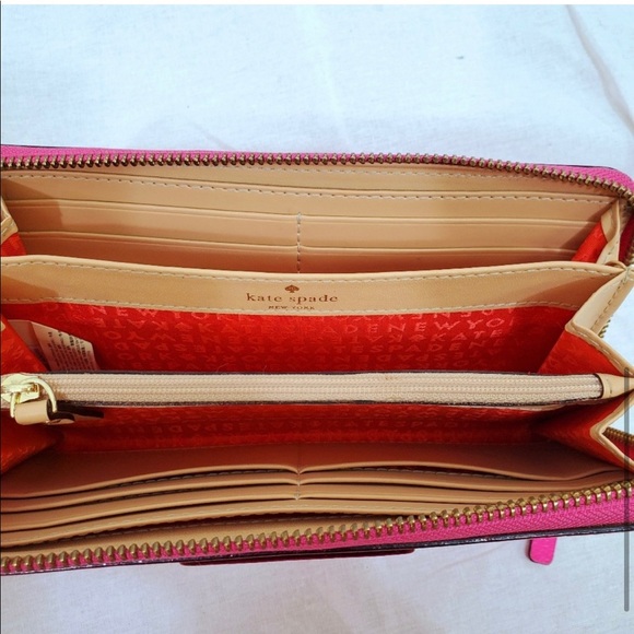 Kate Spade Hot Pink Wallet - Picture 4 of 6